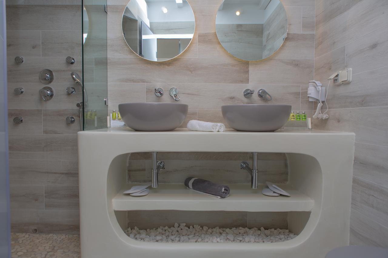 Naxos Riviera Suites Naxos City Exterior photo
