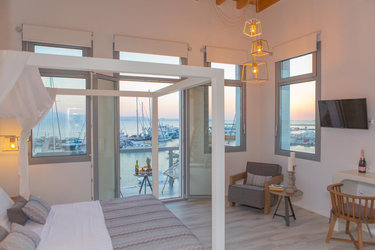 Naxos Riviera Suites Naxos City Exterior photo